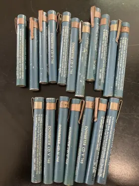 Bendix Cdv-746 Lot Of 18 Vintage Cd V 746 Dosimeters