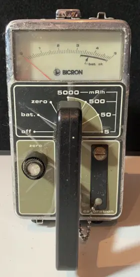 Bicron Rso-5 Radiation Survey Meter Detector Untested For Parts Or Repair As Is