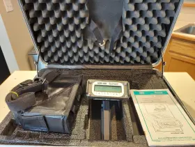 Canberra Adm-59819 Adm-300a Nrc Multi-function Survey Meter Guaranteed To Work In Case