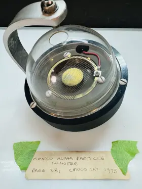 Cenco 71248 Alpha Particle Counter 1975 - Spark Gap Educational