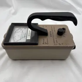 Eberline Pic-6b Model Portable Ion Chamber Radiation Detector Tested For Power