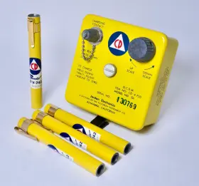 Jordan Elect. Bendix & Landsverk V-750 V-742 Vintage Civil Defense Radiation Dosimeter Kit - Cd And