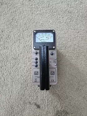 Ludlum Model-19 Model 19 Micro R Meter - Radiation