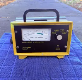 Mini-instruments S-42b Mini-instruments Series 900 Mini-monitor Radiation Detector With Probe