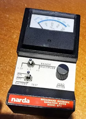Narda 8711 Broadband Isotropic Rf Radiation Meter No Probe