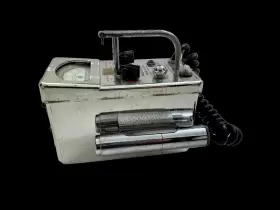 Precision Radiation Instrument Inc. 107c Vintage Instruments Model Professional Inch Geiger Counter