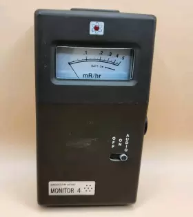 S.e. International Monitor4/4ec S.e. Radiation Alert Monitor 4 Dosimeter Geiger Counter Works 100%