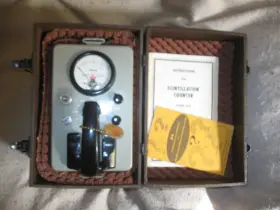 Sears Tower 6160 1955 Model Scintillator. Pristine Condition Working