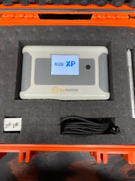 Sunradon 1080xp Model 1028 Xp Professional Continuous Radon Monitor And Travel Case