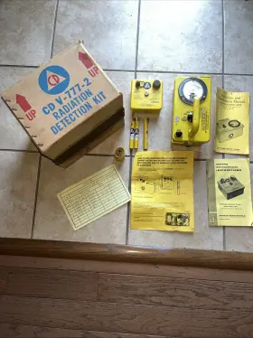 Victoreen 116092 Civil Defense Radiation Detector Set Cd V-777-2 Fall Out Shelter Detection Kit