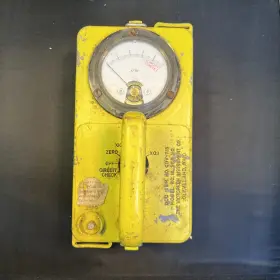 Victoreen 715-16-20 Radiological Survey Meter Cold War Untested Sold As Parts And Rep