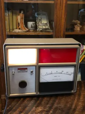 Victoreen 808e-101 Vamp Radiation Detector Model