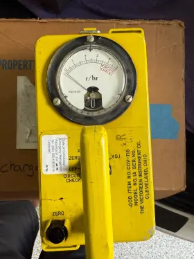 Victoreen Cdv-715r Geiger Counter- Own A Piece Of History