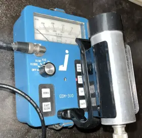 Wb Johnson Gsm-310 Wm. B. Survey Meter Geiger Counter Good Used Working Condition