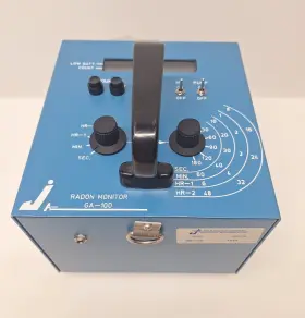 Wb. M. Johnson & Associates Ga-100 Wb. M. And Radon Monitor Model Science Lab Equipment